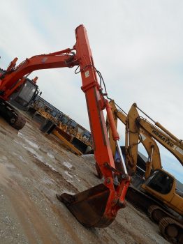 ZX225USRLC_ (16).JPG  