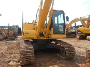 PC200-7_ (3).JPG  
