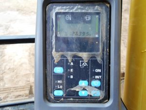 PC200-7_ (10).JPG  