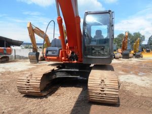 ZX200_ (3).JPG &nbsp;