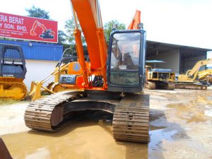 EX230H-5_ (3).JPG &nbsp;